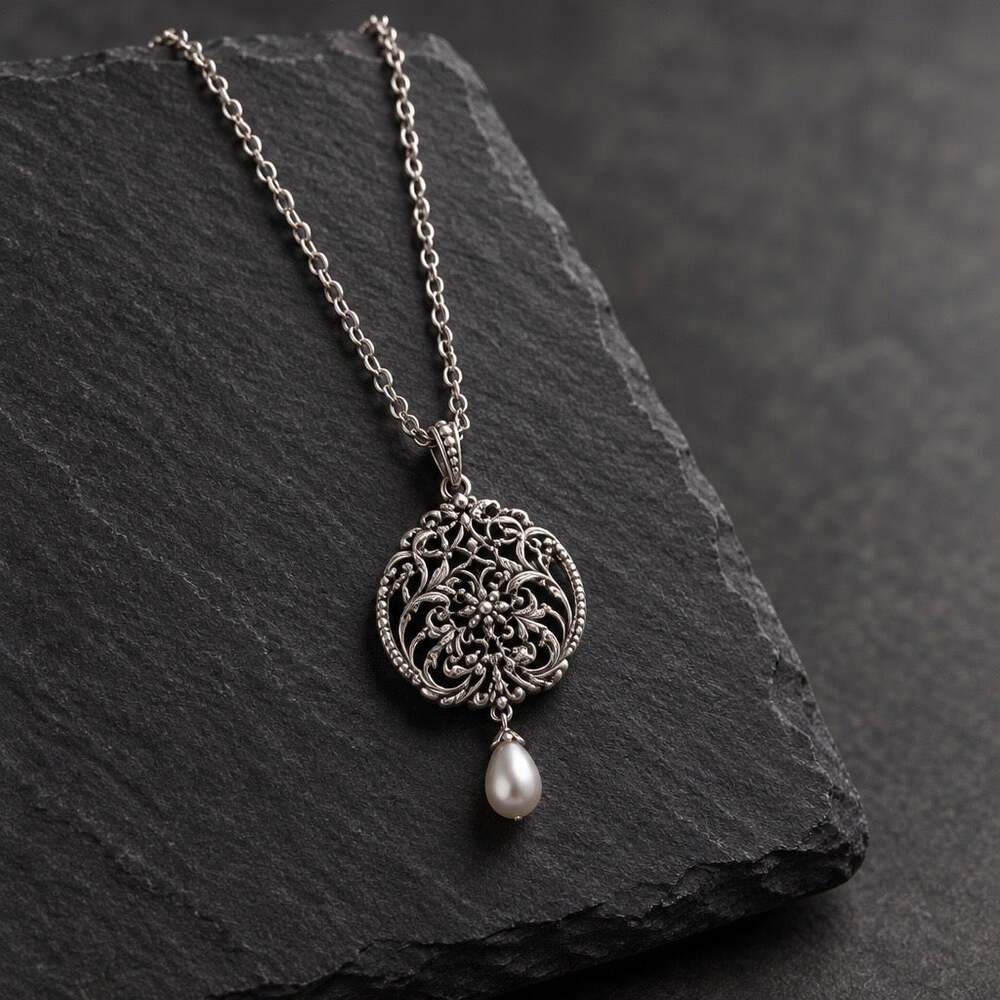 c.1990s Vintage Signed Brighton Filigree Medallion Necklace – Victorian Revival